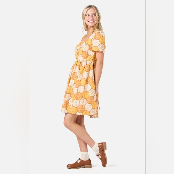 NWT Princess Highway Patchwork Sleeve Mini Dress Size 10 AU / 6 US - Picture 3 of 13